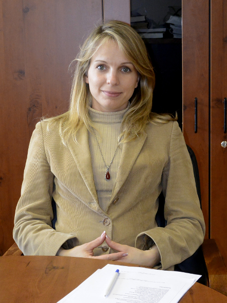 Dr. Sike Veronika